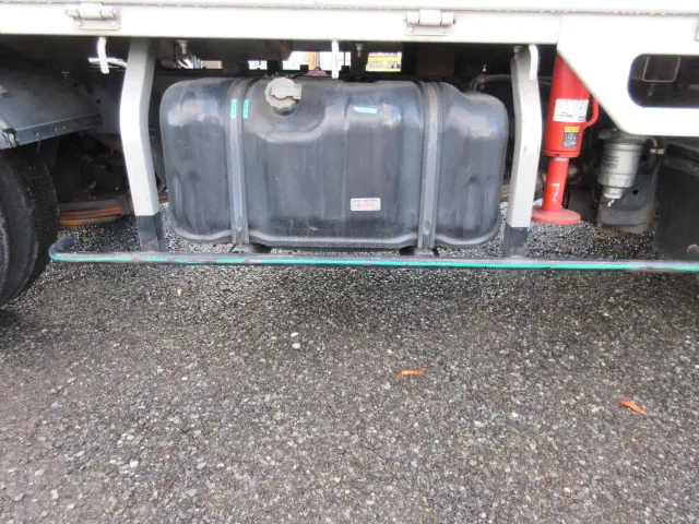 いすゞ エルフ KR-NKR81EA(2WD)の写真43