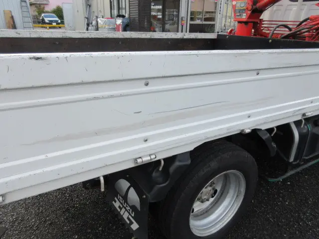 いすゞ エルフ KR-NKR81EA(2WD)の写真50