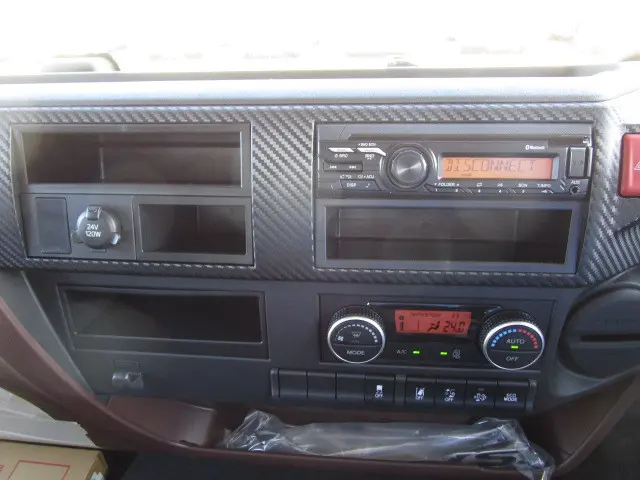 日野 レンジャー 2KG-FD2ABG(2WD)の写真15