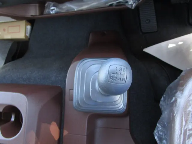 日野 レンジャー 2KG-FD2ABG(2WD)の写真16