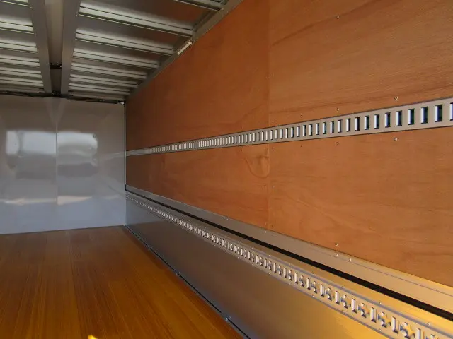 日野 レンジャー 2KG-FD2ABG(2WD)の写真38