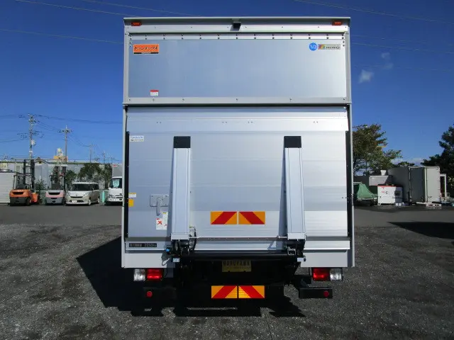 日野 レンジャー 2KG-FD2ABG(2WD)の写真11