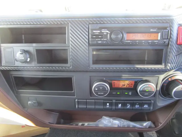 日野 レンジャー 2KG-FD2ABG(2WD)の写真14