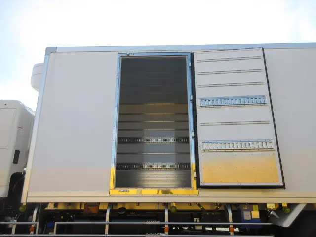 日野 レンジャー 2KG-GD2ABG(2WD)の写真27