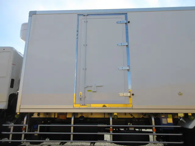 日野 レンジャー 2KG-GD2ABG(2WD)の写真17