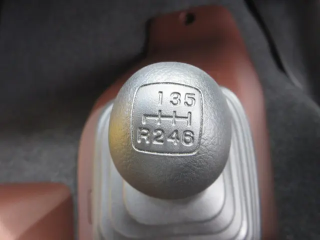 日野 レンジャー 2KG-GD2ABG(2WD)の写真16