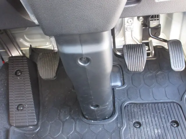 日野 レンジャー 2KG-FE2ACG(2WD)の写真16