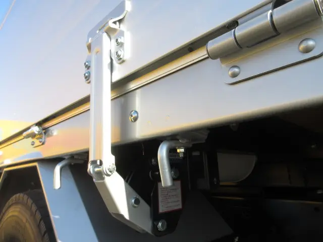 日野 レンジャー 2KG-FE2ACG(2WD)の写真49