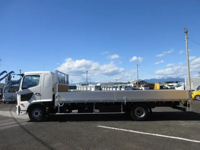 日野 レンジャー 2PG-FD2ABG(2WD)の写真5