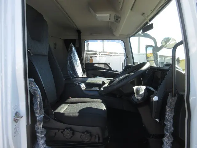 三菱 スーパーグレート 2PG-FS70HZ(8x4)の写真19