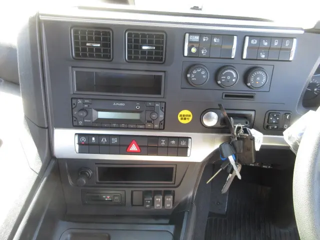 三菱 スーパーグレート 2PG-FS70HZ(8x4)の写真21