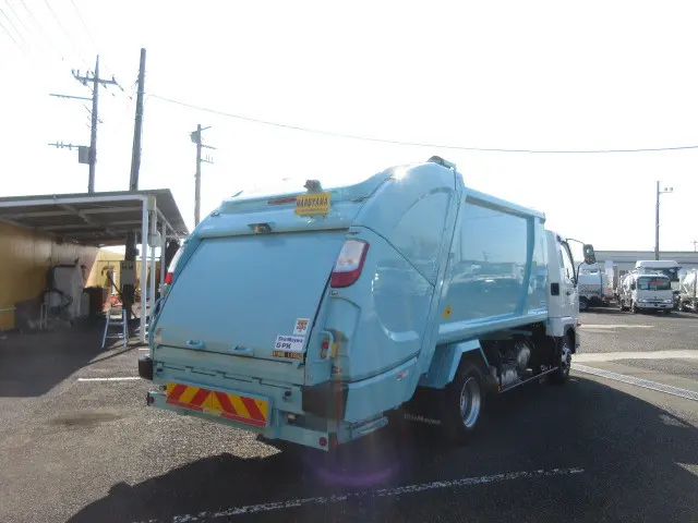 三菱 ファイター 2KG-FK72F(2WD)の写真4