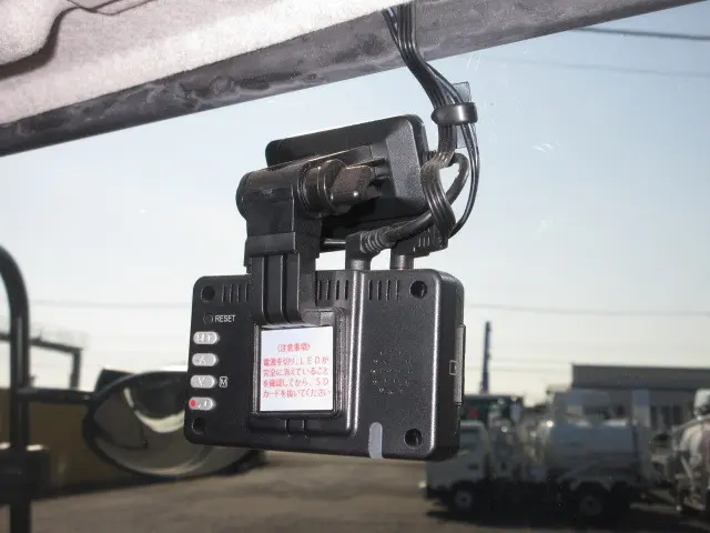 三菱 ファイター 2KG-FK72F(2WD)の写真17