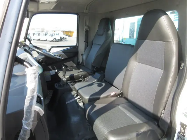 三菱 ファイター 2KG-FK72F(2WD)の写真20