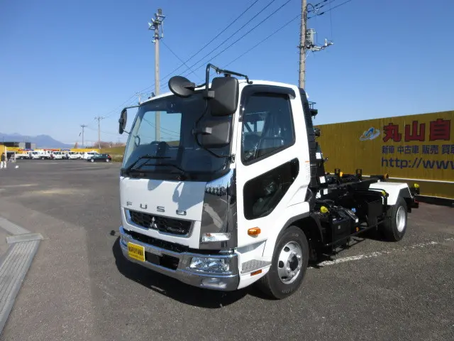 三菱 ファイター 2KG-FK72F(2WD)の写真1