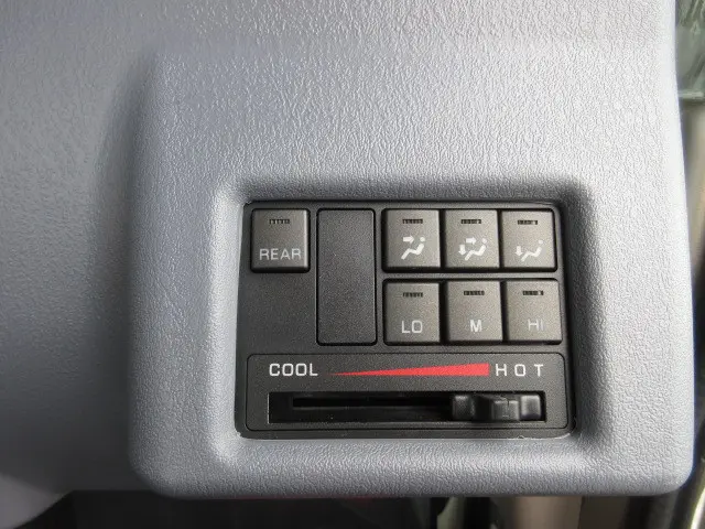 三菱 キャンター 2RG-FBA20(2WD)の写真28
