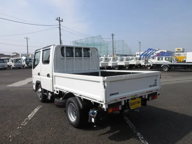 三菱 キャンター 2RG-FBA20(2WD)の写真3