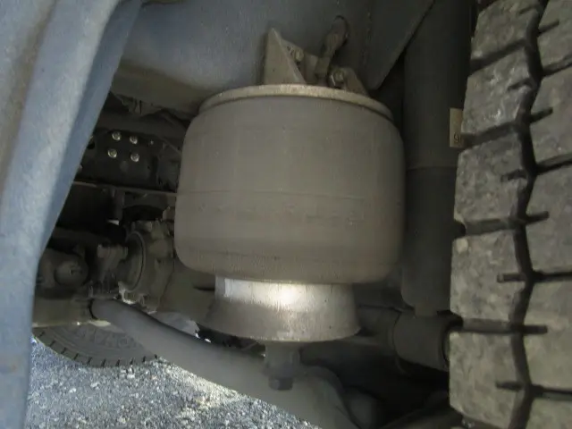 いすゞ フォワード 2PG-FRR90T2(2WD)の写真30