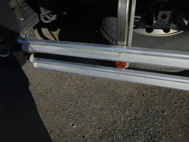 いすゞ フォワード 2PG-FRR90T2(2WD)の写真47