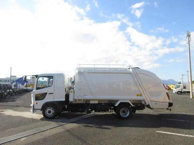 日野 レンジャー 2PG-FD2ABA(2WD)の写真5