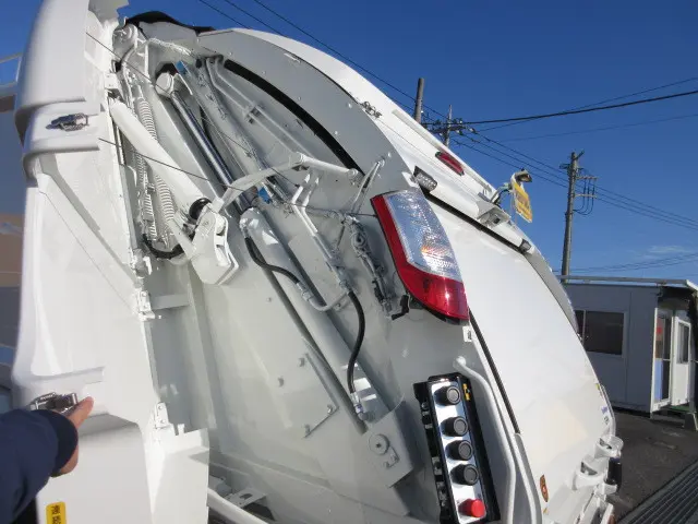 日野 レンジャー 2PG-FD2ABA(2WD)の写真43