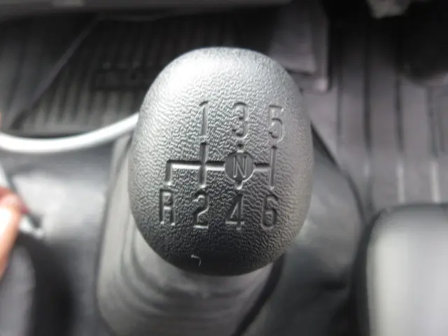 いすゞ フォワード 2RG-FRR90S4(2WD)の写真25
