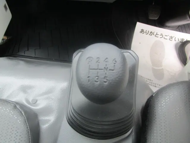 日野 デュトロ 2KG-XZU700M(2WD)の写真13