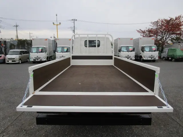 日野 デュトロ 2WG-XZU646M(2WD)の写真11