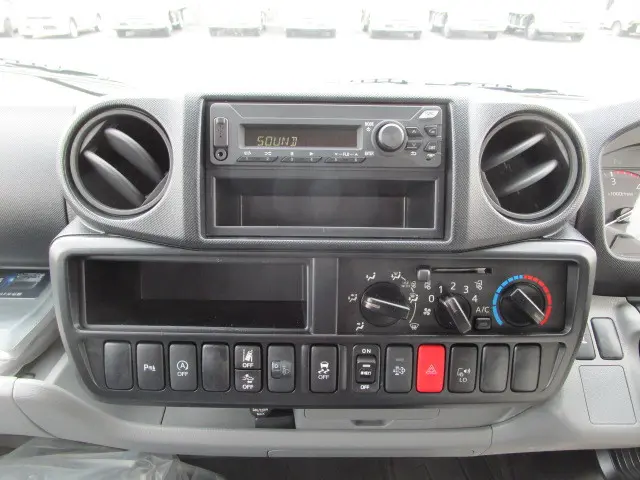 日野 デュトロ 2WG-XZU606M(2WD)の写真19