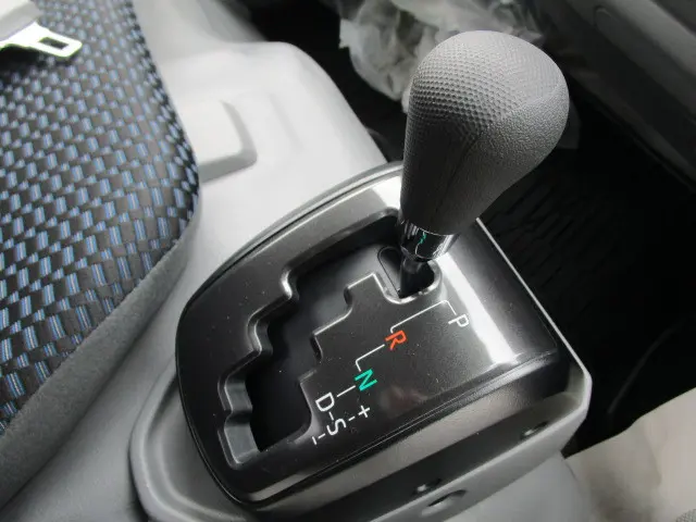 日野 デュトロ 2WG-XZU606M(2WD)の写真20