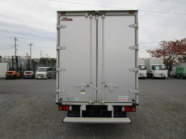 いすゞ エルフ TKG-NLR85AN(2WD)の写真7