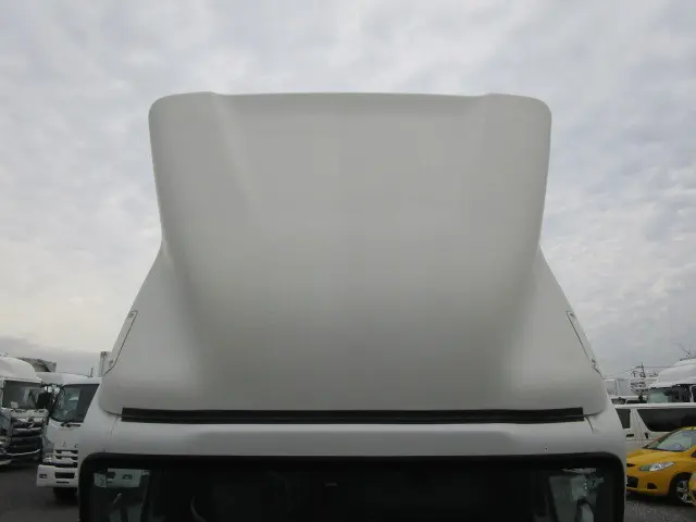 いすゞ エルフ TKG-NLR85AN(2WD)の写真10