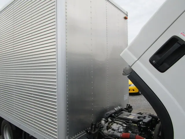 いすゞ エルフ TKG-NLR85AN(2WD)の写真35