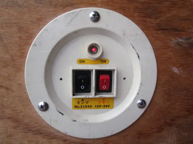 いすゞ エルフ TKG-NLR85AN(2WD)の写真41