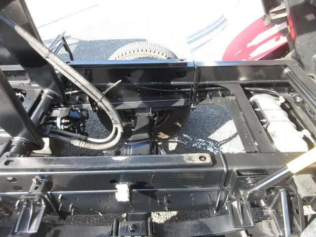 いすゞ フォワード 2RG-FRR90S4(2WD)の写真13