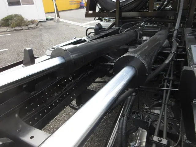 いすゞ フォワード 2RG-FRR90S4(2WD)の写真13