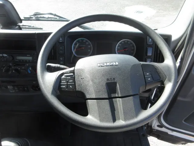 いすゞ フォワード 2RG-FRR90S4(2WD)の写真16