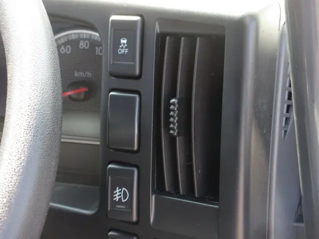 いすゞ フォワード 2RG-FRR90S4(2WD)の写真19