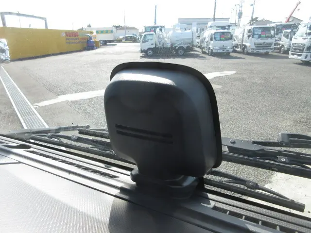 いすゞ フォワード 2RG-FRR90S4(2WD)の写真23