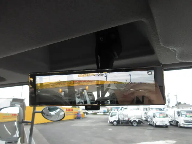 いすゞ フォワード 2RG-FRR90S4(2WD)の写真23