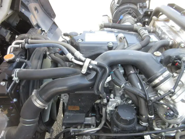 いすゞ フォワード 2RG-FRR90S4(2WD)の写真27