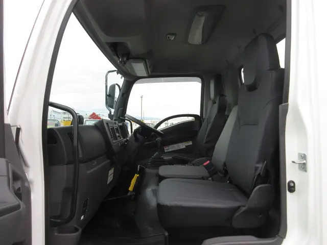 いすゞ フォワード 2RG-FRR90S4(2WD)の写真27