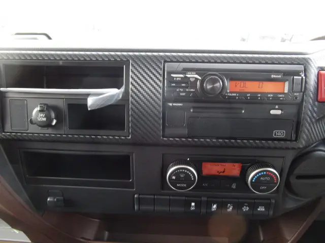 日野 レンジャー 2KG-FE2ACG(2WD)の写真16