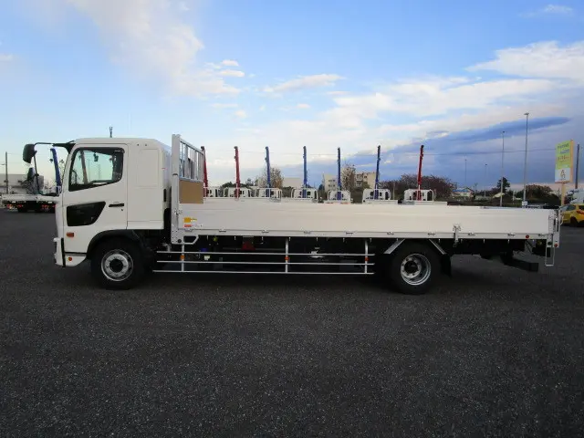 日野 レンジャー 2KG-FE2ACG(2WD)の写真5