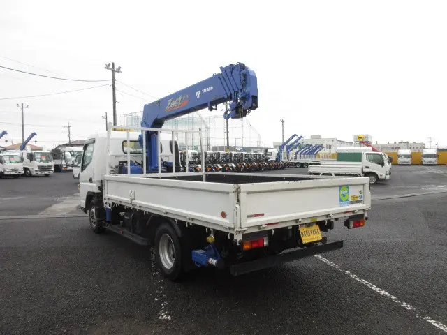 三菱 キャンター 2PG-FEB50(2WD)の写真3