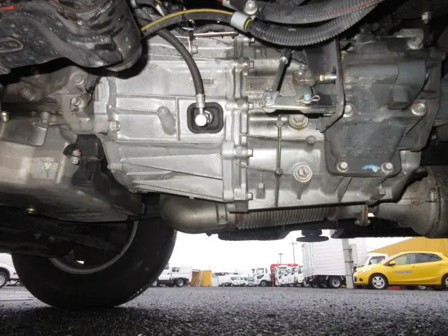 三菱 キャンター 2PG-FEB50(2WD)の写真20