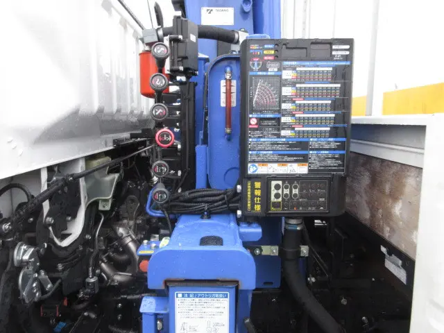 三菱 キャンター 2PG-FEB50(2WD)の写真30