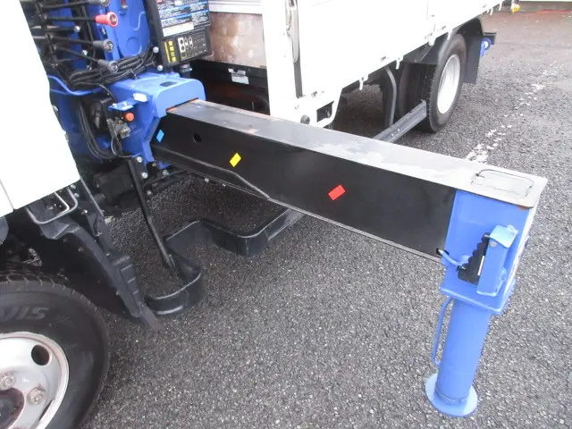 三菱 キャンター 2PG-FEB50(2WD)の写真31