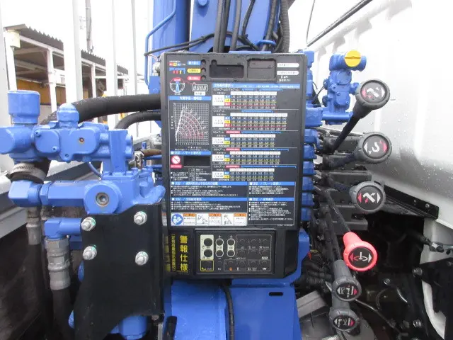 三菱 キャンター 2PG-FEB50(2WD)の写真33