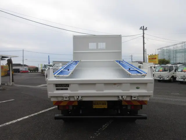 いすゞ フォワード 2PG-FRR90S1(2WD)の写真7